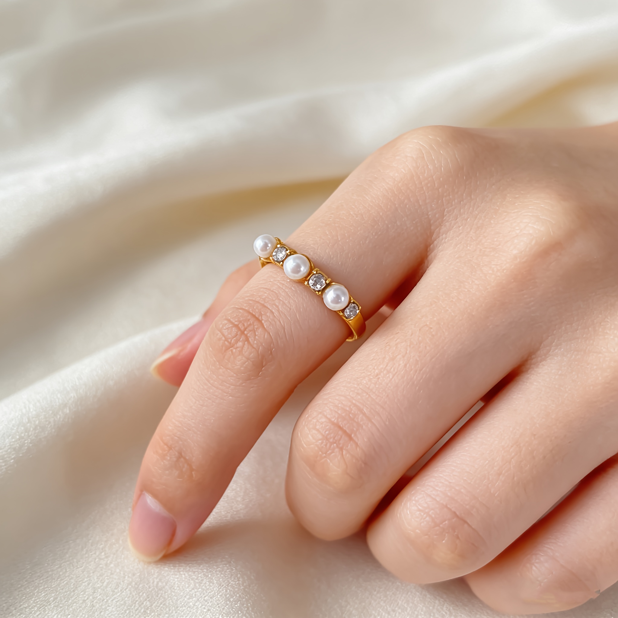 Women's Korean Trendy Luxury Pearl Statement Ring